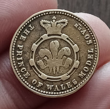 Queen victoria brass token - queen,