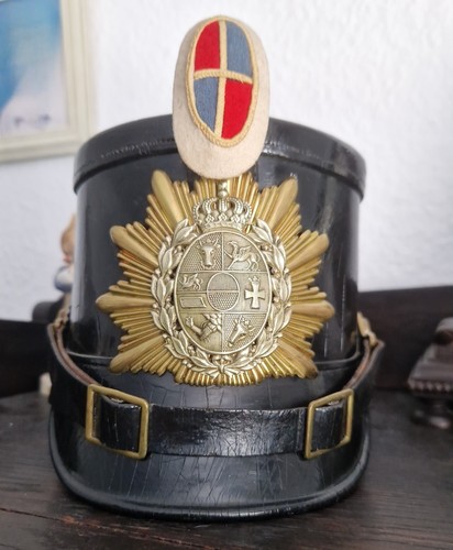 Hunter shako leather - ,