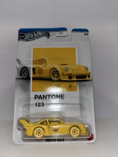 Hot wheels pantone - hot, 123