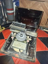 1930s Gunthermann Gescha Junior tin Typewriter Toy With Lid 