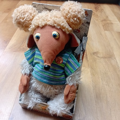 Original box the wombles - box,