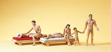 Preiser 10439 Couple/ Family