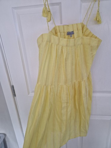 Yellow and gold - gold, striped