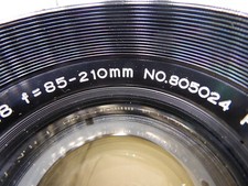Petri 85-210mm f/4.8 Zoom Lens