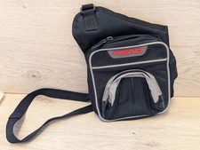 head grey black 90's cd player