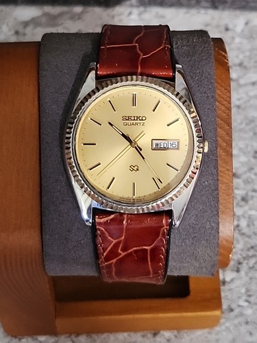 Vintage seiko 5h23 8020 quartz - seiko,