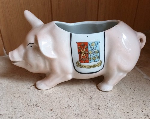 Vintage crested ware pig - ware,