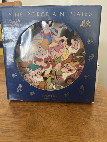 Disney fine porcelain - disney,