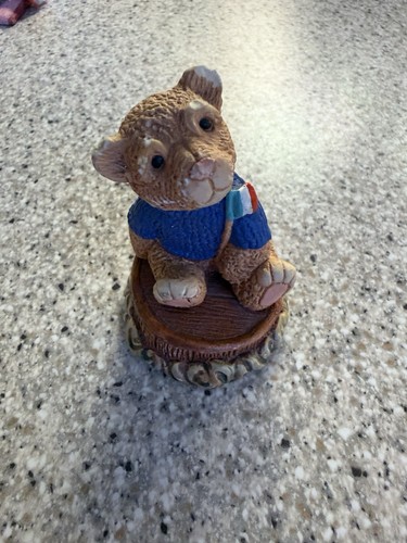 The teddy bears hand - teddy,