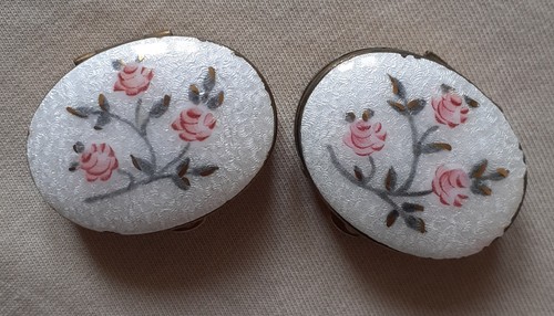 Pair antique vtg - antique,