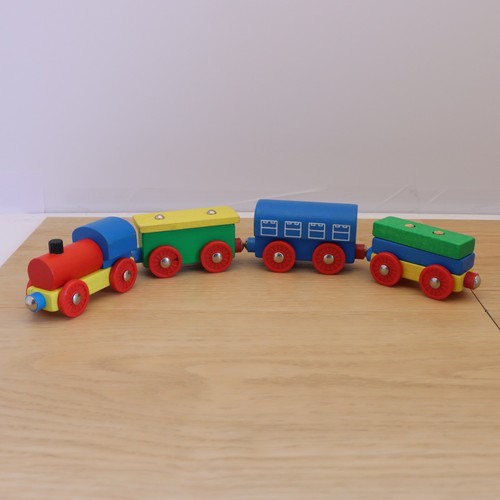 Wooden train track elc - train,
