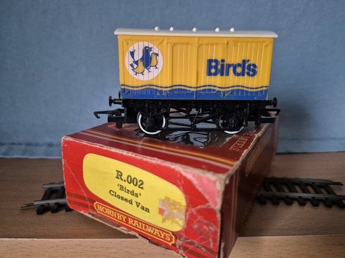 Hornby 002 birds custard - hornby, r.002