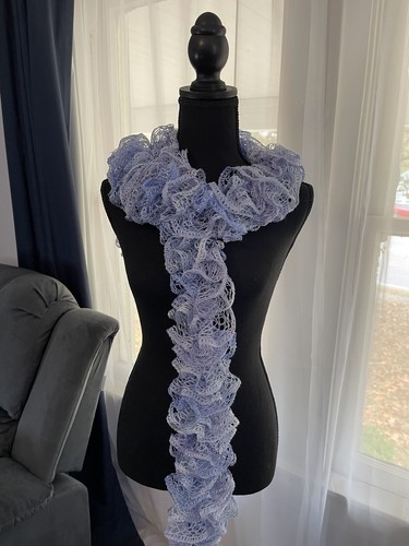 Handmade open end - end, ruffle