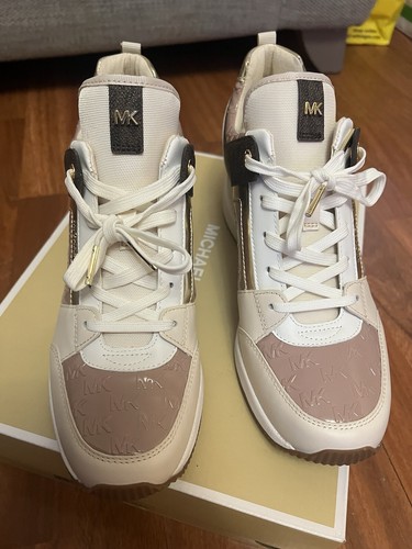 Brand new michael kors - new,
