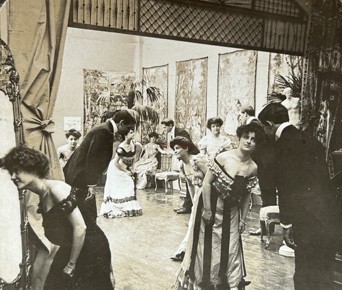Bal salut aux dames - "salut, dames"