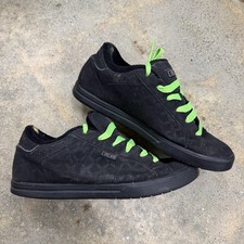 Rare Vintage Circa Skate Mens