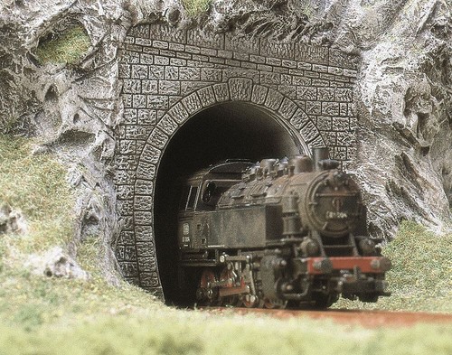 Tunnel portals oo ho - 2, oo/ho