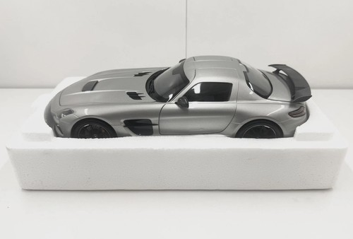 Minichamps mercedes sls - mercedes,