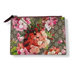 Gucci supreme blooms leather
