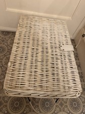 Vtg boho mcm white wicker - white,