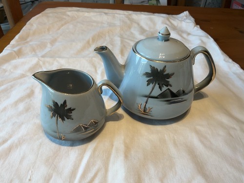 Vintage keele street - street, pottery