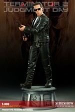 Sideshow T-800 TERMINATOR T2 Judgment Day Statue LE750 Schwarzenegger NIB