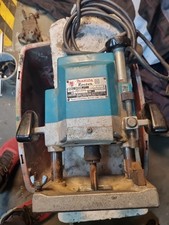 makita router 240v 1/2