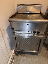 Griddle grill gas with a flat  plate Heavy duty parry