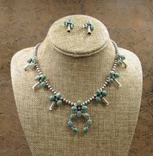 Petite Single Strand Green