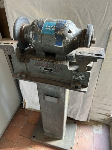 Grimston pedestal grinder - pedestal,
