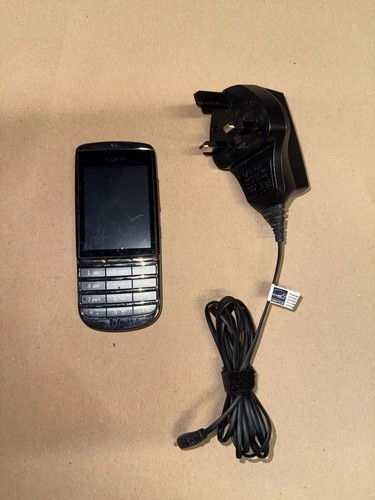Nokia 300 classic phone - classic,