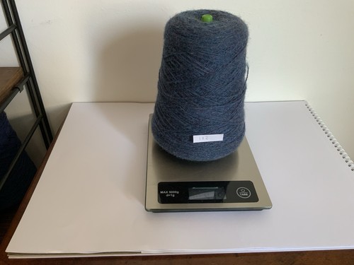 Blue grey shetland yarn - blue,