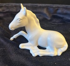 BESWICK WHITE MATT FOAL No 915