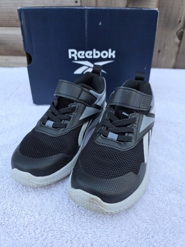 Reebok runners alt kids size - 5,