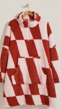 DUNELM - Red Mix  Oversized Blanket /Hoodie/ Snuddie One Size New