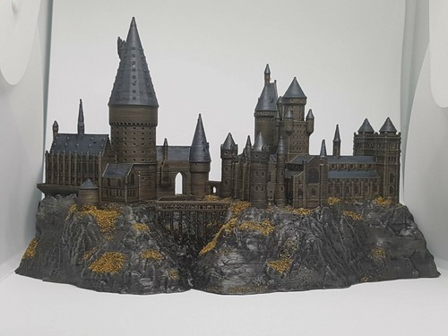 Hogwarts castle inspired - hogwarts,