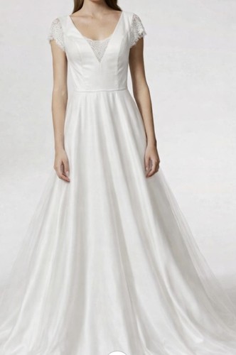 Gorgeous minimal simple plain - gorgeous,