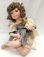 Alberon Vintage Limted Edition Porcelain Doll 'Maisie' on Cushion #941/2000