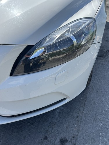 Volvo v40 passenger - volvo,