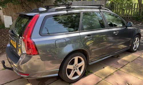 2010 volvo v50 auto - 2l,