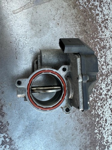 Audi throttle body part number - body,