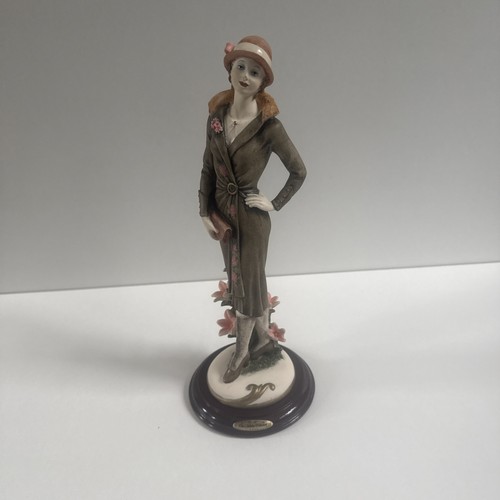 Juliana collection figurine - collection,