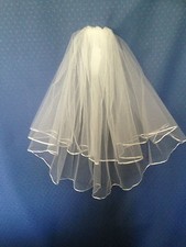 Shoulder length Bridal Veil