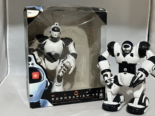 Wowwee mini robo sapien in - wowwee,