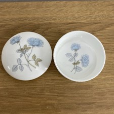 ICE ROSE DESIGN WEDGEWOOD BONE