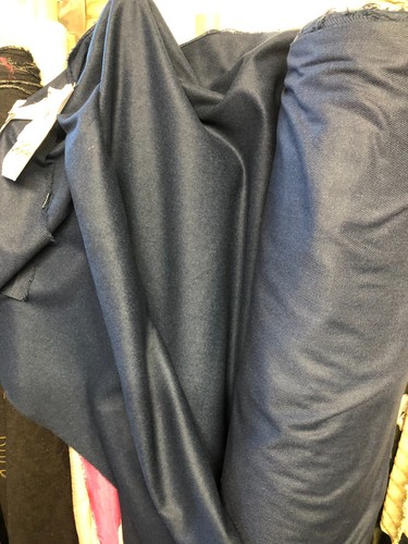 Reduced denim blue wool - -,
