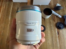 MINT Sirui 75mm f1.2 APS-C