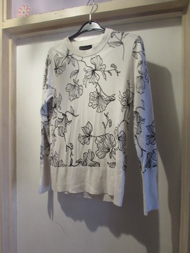 Ladies white coloured - coloured, floral