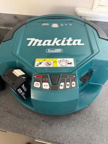Makita cordless robot - makita,