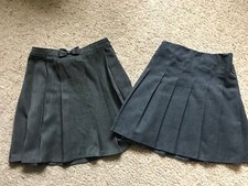 Trutex - 2 x Grey Pleated Girls School Skirt Adjustable waist - 5-6 years 